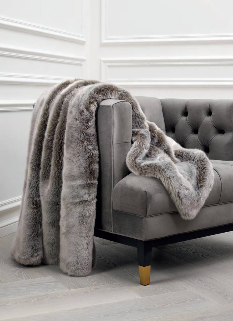 ALASKA Faux Fur Throw