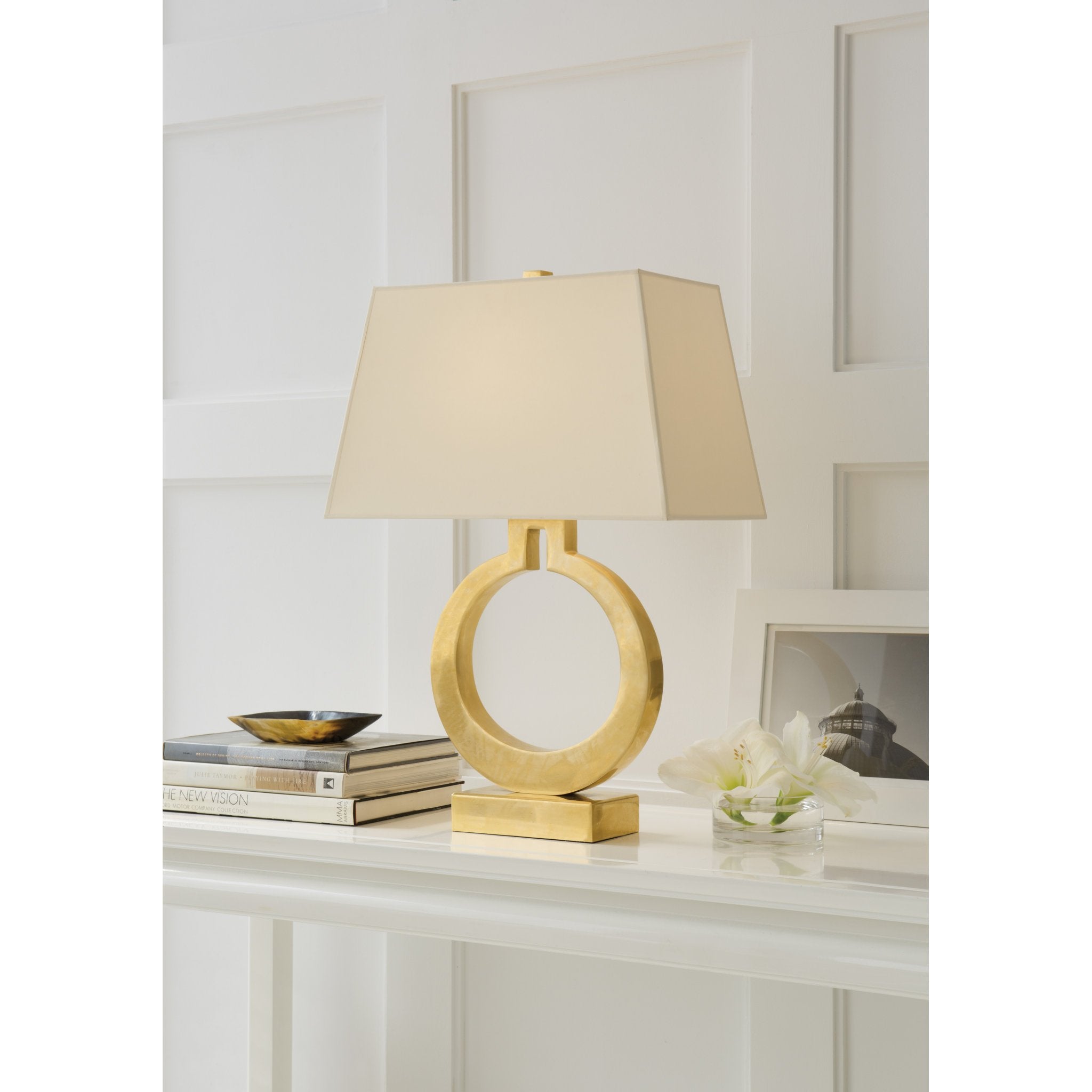 Ring Form Table Lamp