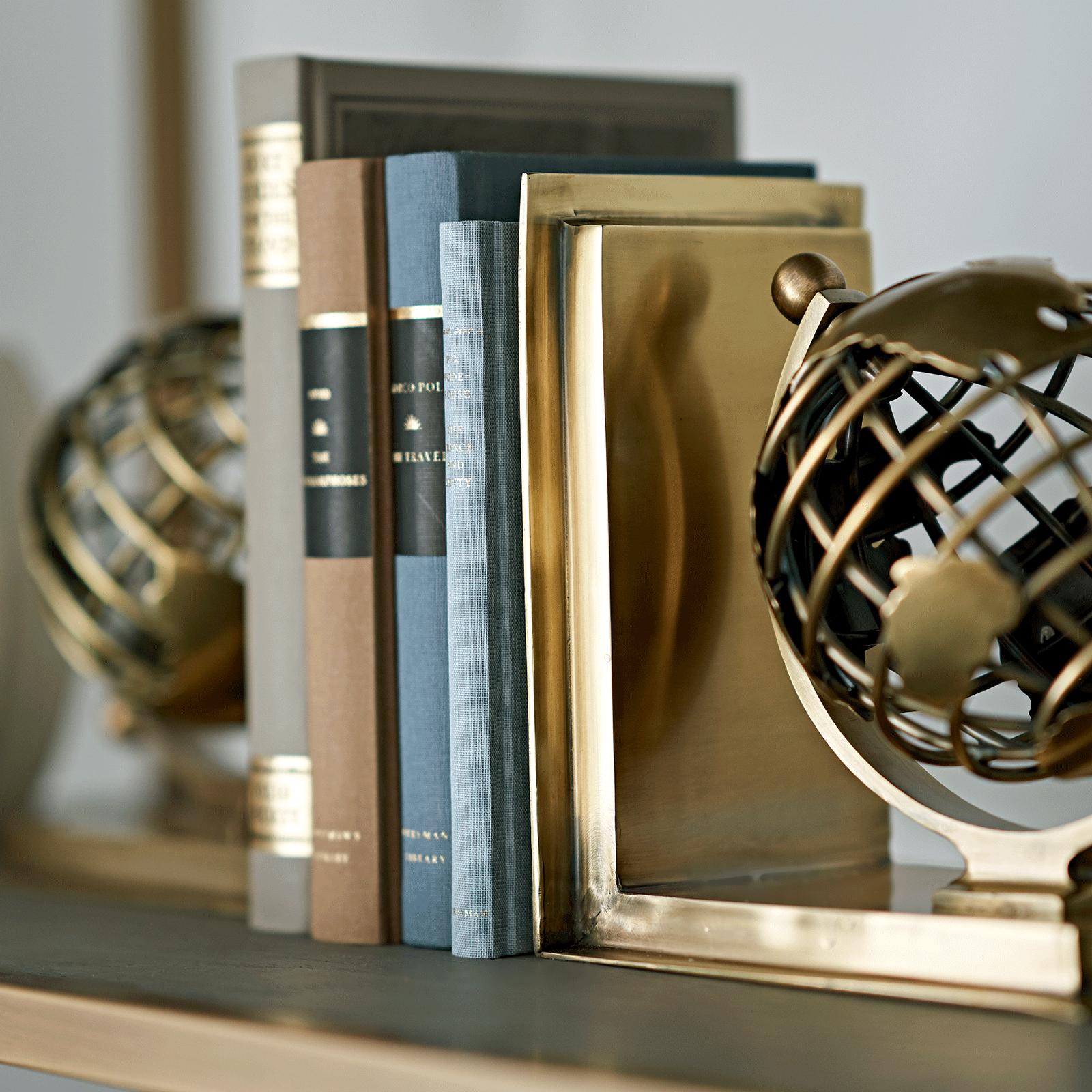 Globe Bookends– Set of 2